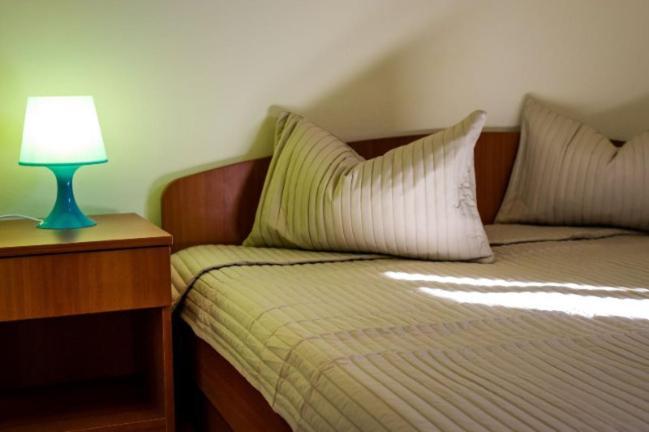 Apartments Elvir Нин Екстериор снимка
