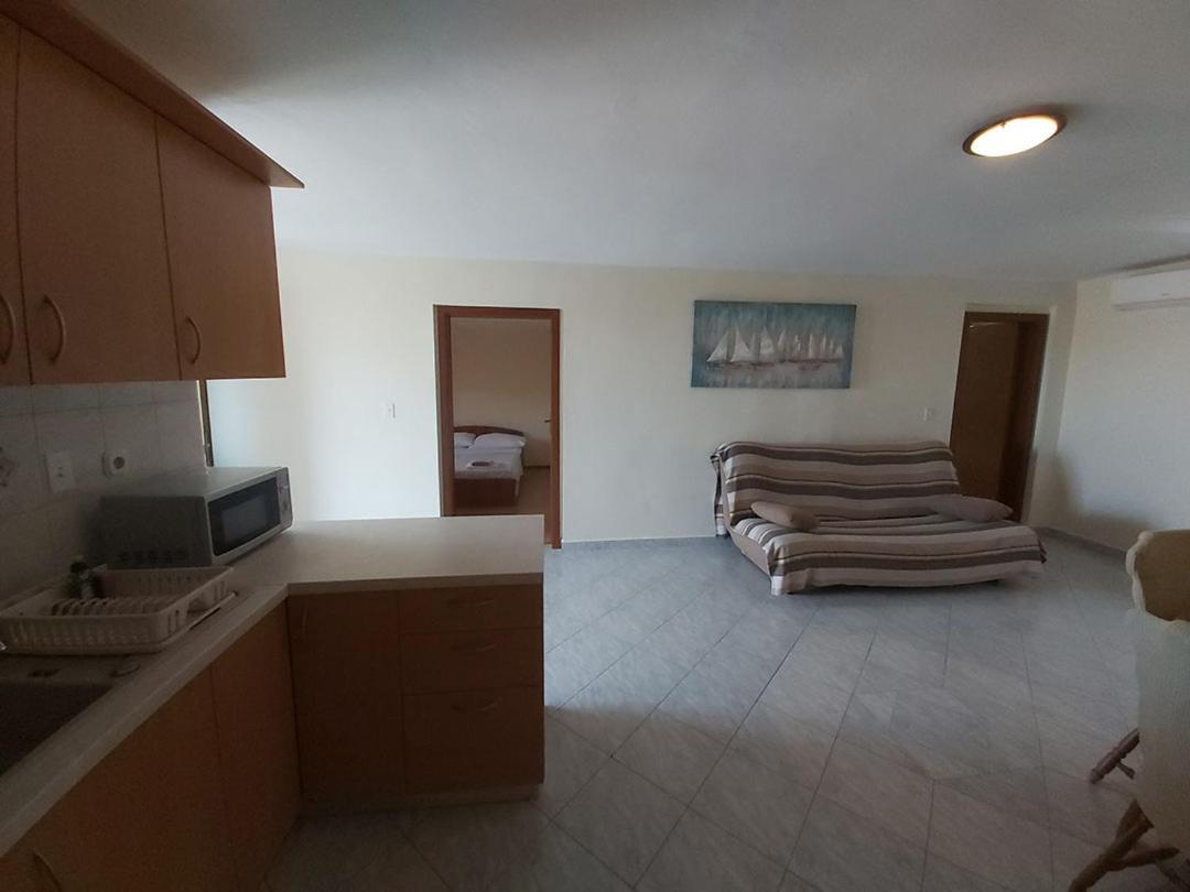 Apartments Elvir Нин Екстериор снимка